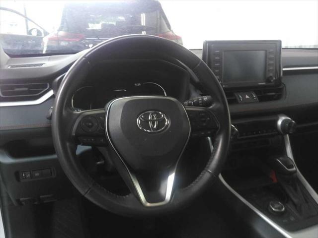 Photo of 2022 Blizzard Pearl Toyota RAV4