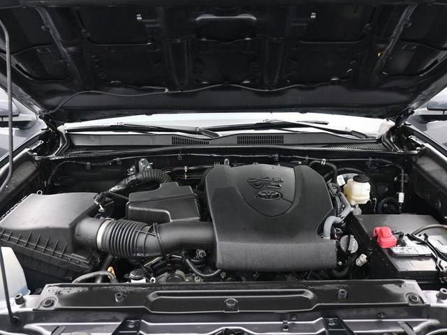 Photo of 2022 Magnetic Gray Metallic Toyota Tacoma