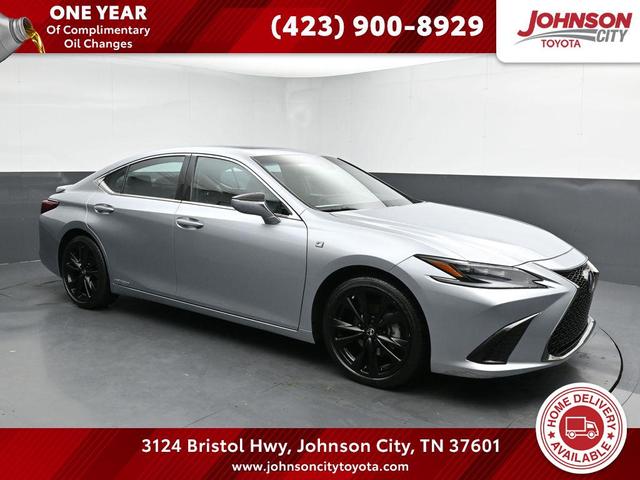 Photo of 2022 Iridium Lexus ES 300h