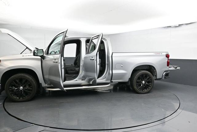 Photo of 2020 Shadow Gray Metallic Chevrolet Silverado 1500