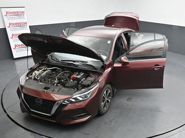 Photo of 2020 Rosewood Metallic Nissan Sentra