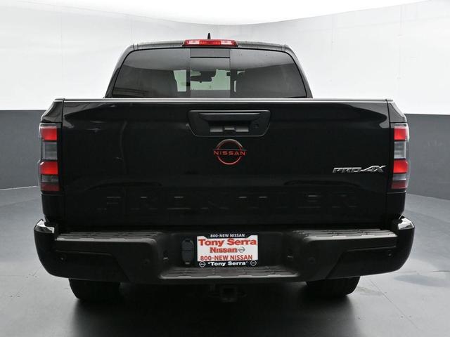Photo of 2023 Super Black Nissan Frontier