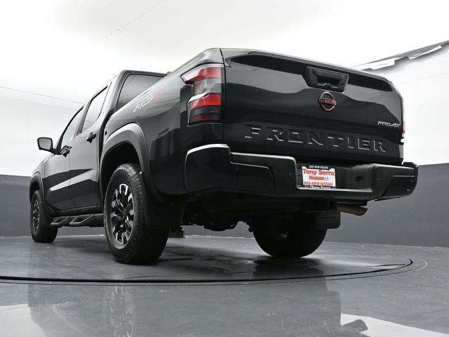 Photo of 2023 Super Black Nissan Frontier