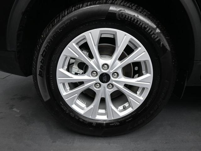 Photo of 2024 Agate Black Metallic Ford Escape