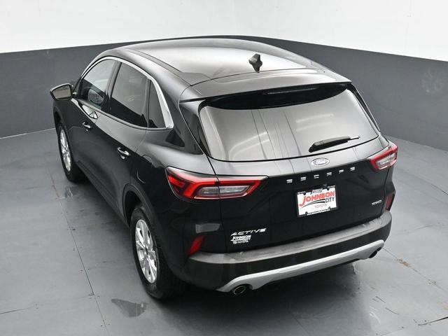 Photo of 2024 Agate Black Metallic Ford Escape