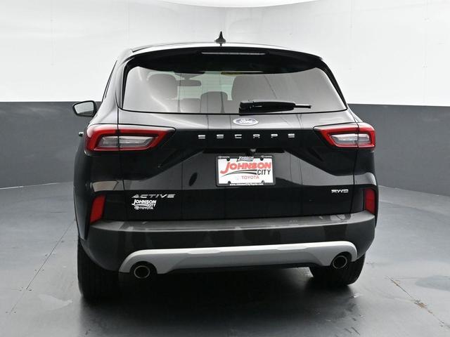 Photo of 2024 Agate Black Metallic Ford Escape