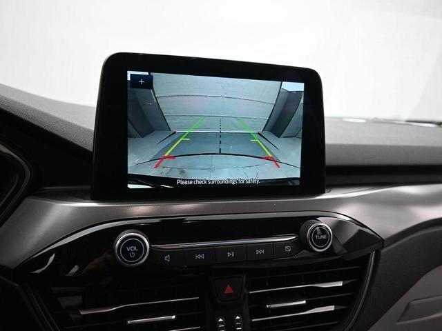 Photo of 2024 Agate Black Metallic Ford Escape