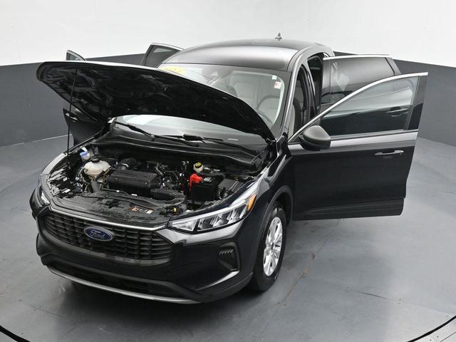 Photo of 2024 Agate Black Metallic Ford Escape
