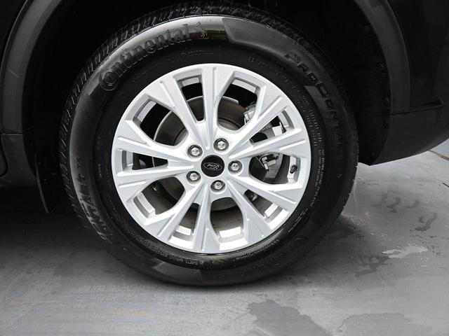 Photo of 2024 Agate Black Metallic Ford Escape