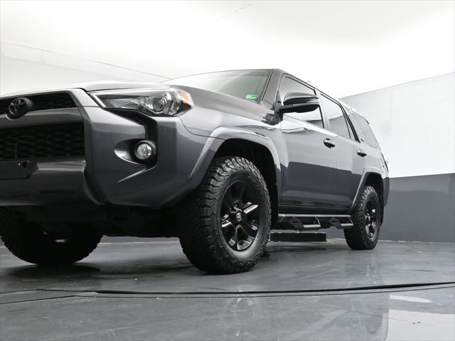 Photo of 2018 Magnetic Gray Metallic Toyota 4Runner