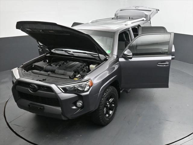 Photo of 2018 Magnetic Gray Metallic Toyota 4Runner