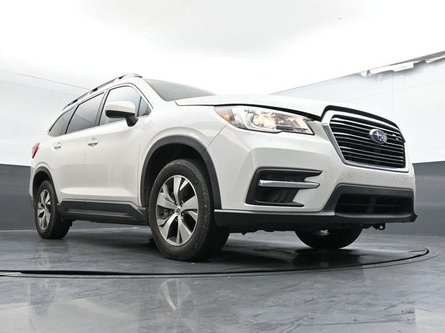 Photo of 2019 Crystal White Pearl Subaru Ascent