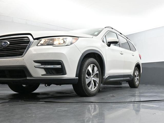 Photo of 2019 Crystal White Pearl Subaru Ascent