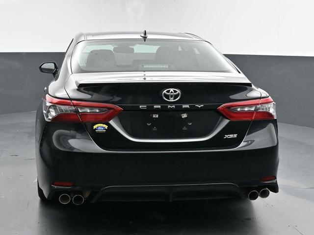 Photo of 2023 Midnight Black Metallic Toyota Camry