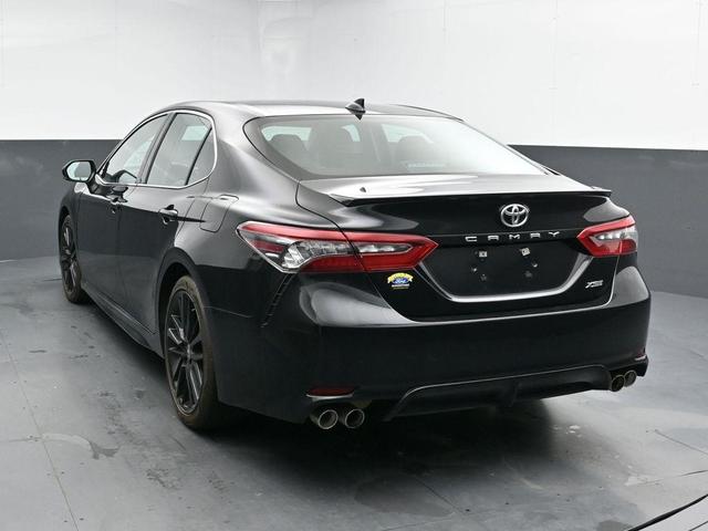 Photo of 2023 Midnight Black Metallic Toyota Camry