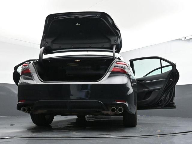 Photo of 2023 Midnight Black Metallic Toyota Camry