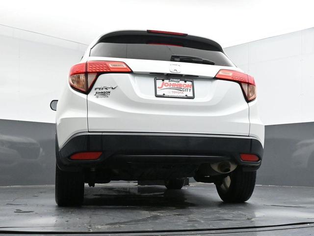 Photo of 2016 White Orchid Honda HR-V