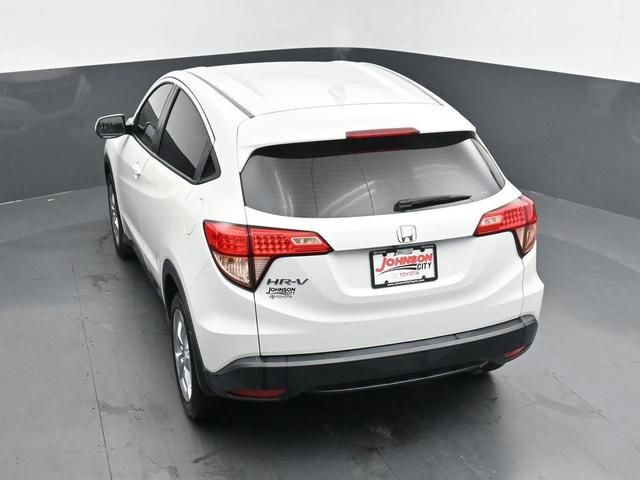 Photo of 2016 White Orchid Honda HR-V