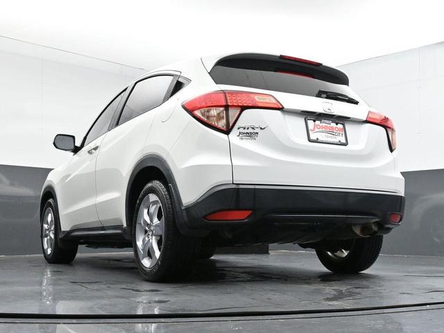 Photo of 2016 White Orchid Honda HR-V