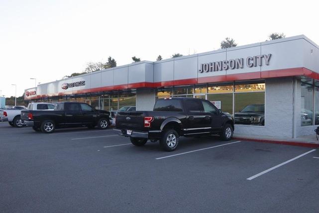 Photo of 2022 DB Black Crystal Clearcoat Dodge Durango