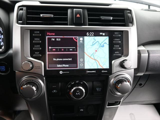 Photo of 2022 Midnight Black Metallic Toyota 4Runner