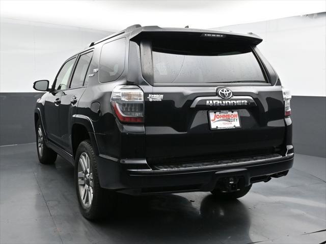 Photo of 2022 Midnight Black Metallic Toyota 4Runner