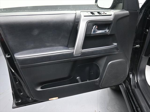 Photo of 2022 Midnight Black Metallic Toyota 4Runner