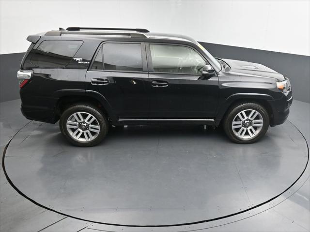 Photo of 2022 Midnight Black Metallic Toyota 4Runner
