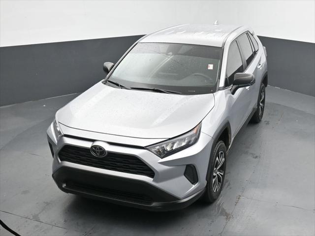 Photo of 2022 Silver Sky Metallic Toyota RAV4