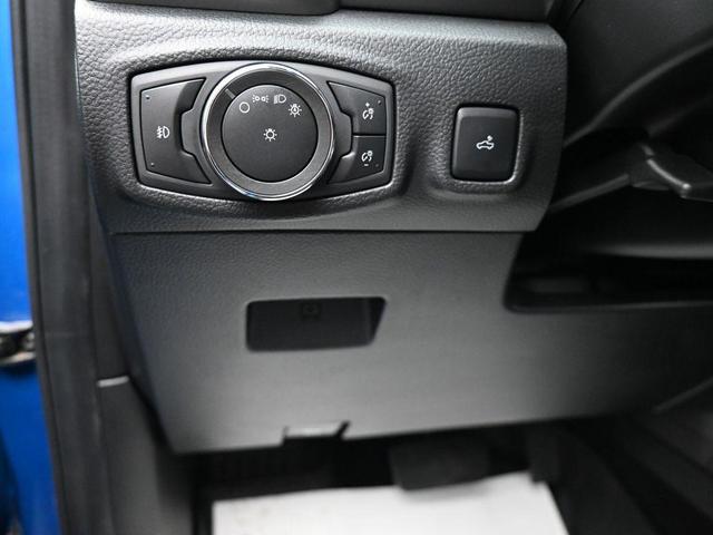 Photo of 2021 Velocity Blue Metallic Ford Ranger