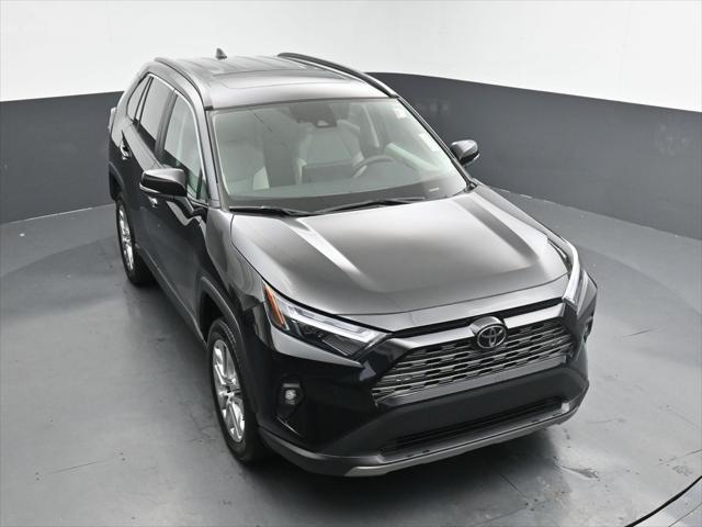 Photo of 2025 Midnight Black Metallic Toyota RAV4