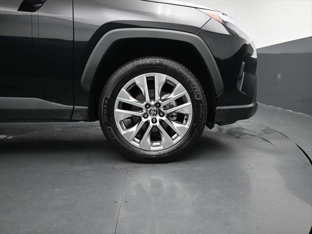 Photo of 2025 Midnight Black Metallic Toyota RAV4