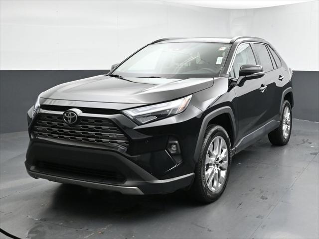 Photo of 2025 Midnight Black Metallic Toyota RAV4