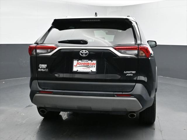 Photo of 2025 Midnight Black Metallic Toyota RAV4