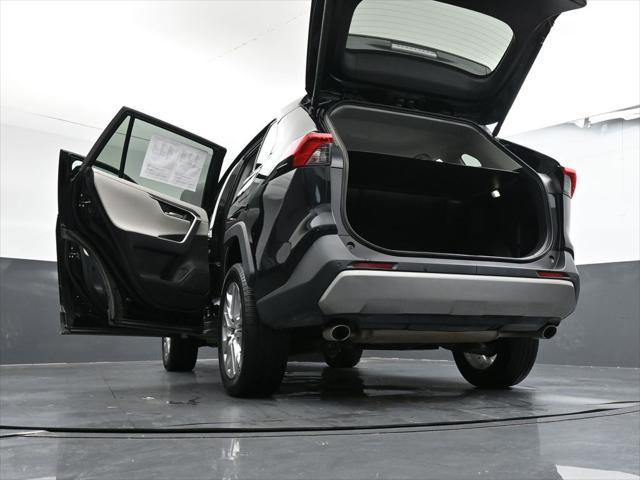 Photo of 2025 Midnight Black Metallic Toyota RAV4