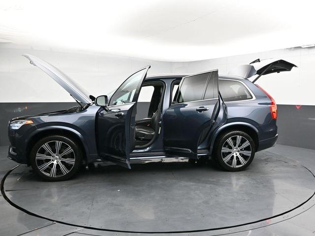 Photo of 2021 Denim Blue Metallic Volvo XC90