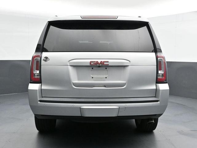 Photo of 2016 Quicksilver Metallic GMC Yukon