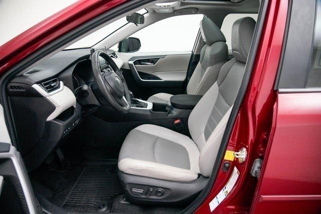 Photo of 2022 Ruby Flare Pearl Toyota RAV4