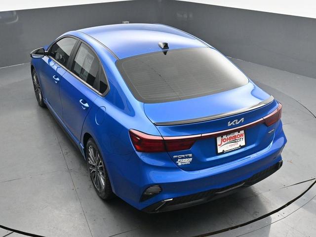 Photo of 2023 Sporty Blue Kia Forte