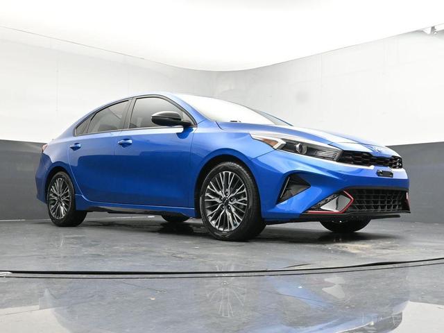Photo of 2023 Sporty Blue Kia Forte