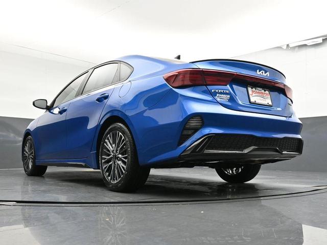Photo of 2023 Sporty Blue Kia Forte