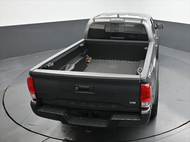 Photo of 2017 Magnetic Gray Metallic Toyota Tacoma
