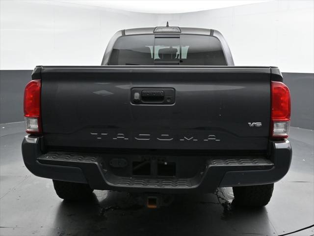 Photo of 2017 Magnetic Gray Metallic Toyota Tacoma