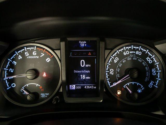 Photo of 2019 Midnight Black Metallic Toyota Tacoma