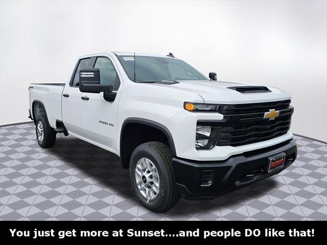 Photo of 2025 Summit White Chevrolet Silverado 2500