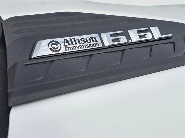 Photo of 2025 Summit White Chevrolet Silverado 2500