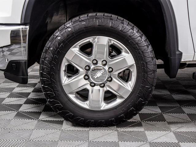 Photo of 2020 Summit White Chevrolet Silverado 3500