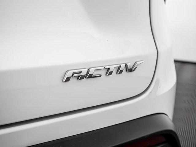 Photo of 2025 Summit White Chevrolet Trax