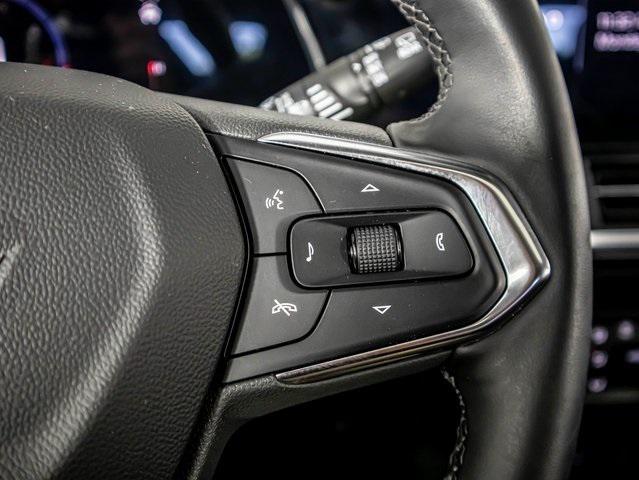 Photo of 2025 Summit White Chevrolet Trax