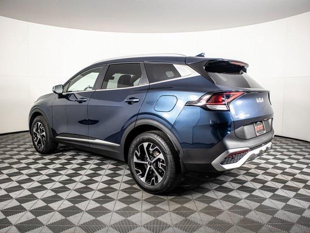 Photo of 2025 Vesta Blue Kia Sportage Hybrid